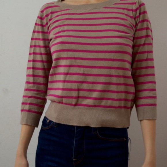 Used Pink and Brown Crew-neck Sweater - Picture 2 of 3
